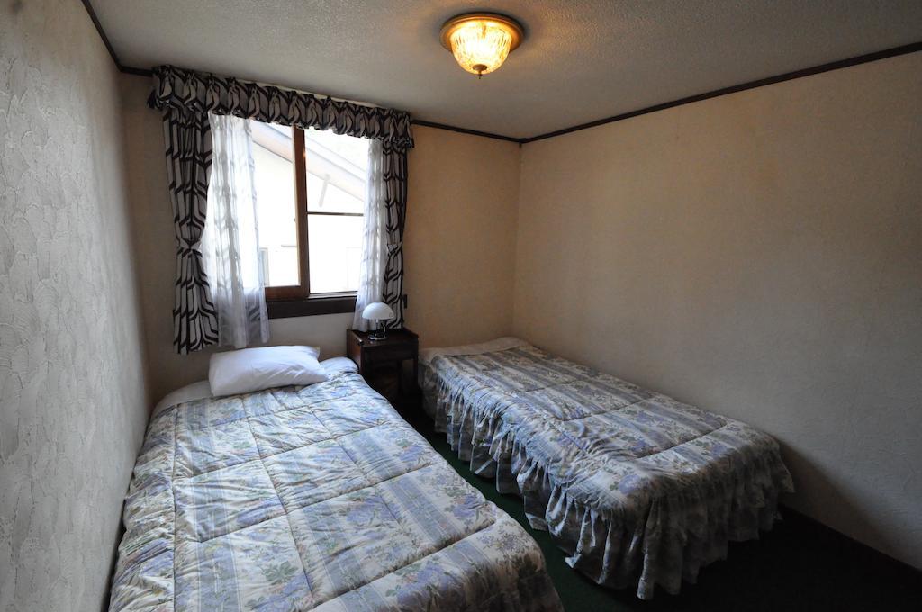Guest House Wind Inn Hakuba Dış mekan fotoğraf